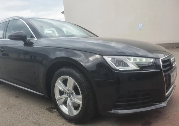 Audi A4 cena 69000 przebieg: 127141, rok produkcji 2016 z Bolesławiec małe 326